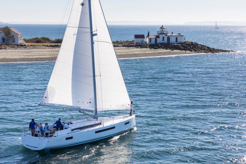 Sun Odyssey 490 │ Sun Odyssey of 14m │ Boat Sailboat Jeanneau1-Navigation 19682