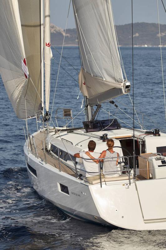 Sun Odyssey 490 │ Sun Odyssey of 14m │ Boat Sailboat JeanneauSun-Odyssey-490 19732