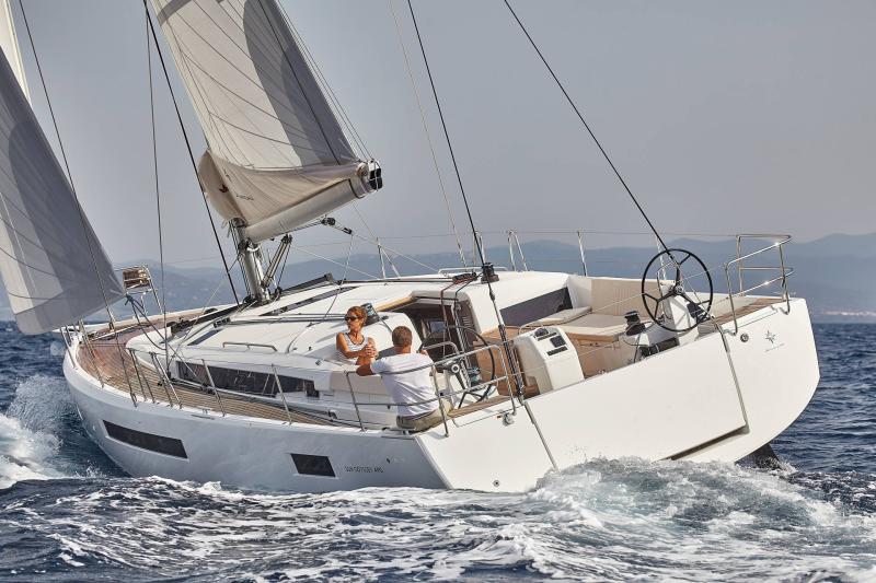 Sun Odyssey 490 │ Sun Odyssey of 14m │ Boat Sailboat JeanneauSun-Odyssey-490 19724