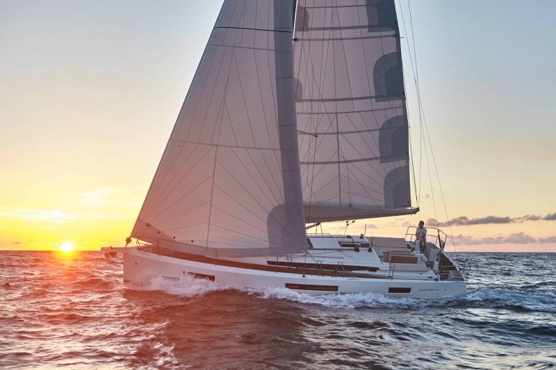 Sun Odyssey 440 │ Sun Odyssey of 13m │ Boat Sailboat Jeanneau1-Navigation 19453