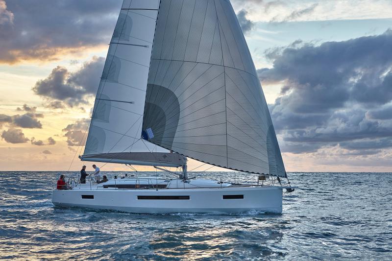 Sun Odyssey 490 │ Sun Odyssey of 14m │ Boat Sailboat JeanneauSun-Odyssey-490 19740